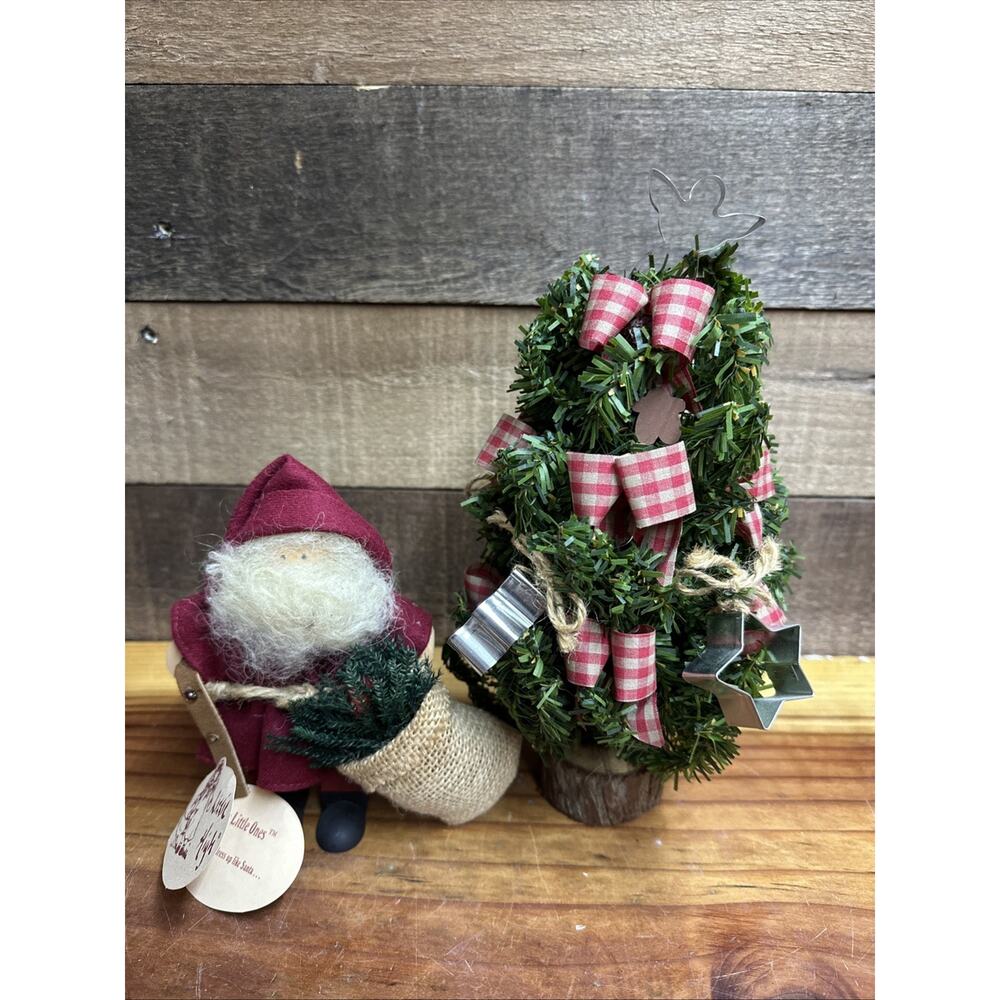 Vintage Handmade Primitive Folk Art Lizzie High Christmas Santa And Tree